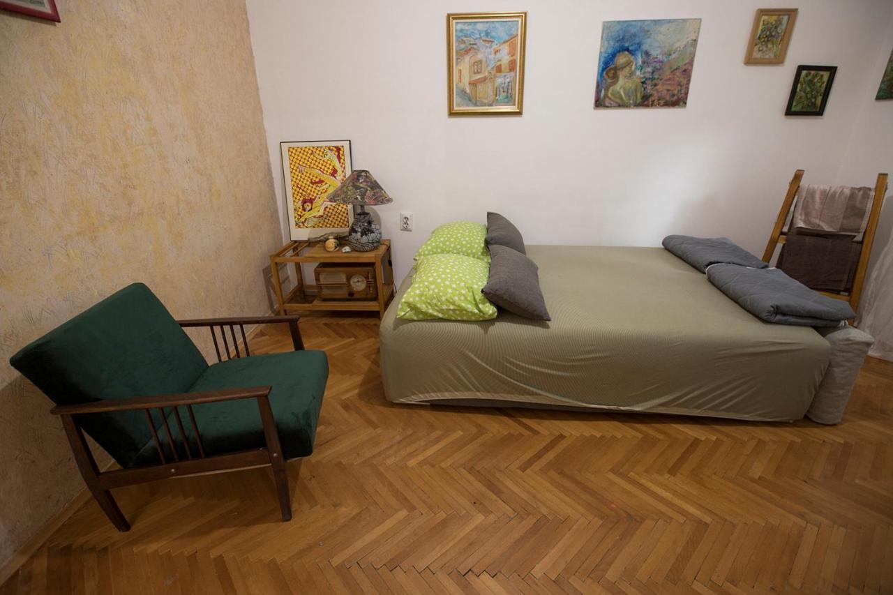 The Pioneers Home 2 Скопье Экстерьер фото